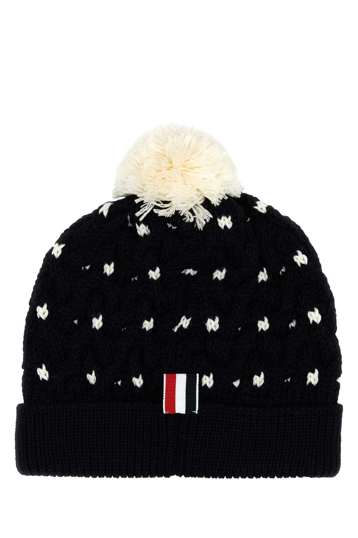 CABLE_HAT_IN_MERINO_UKH042AY1024_415_Image_2