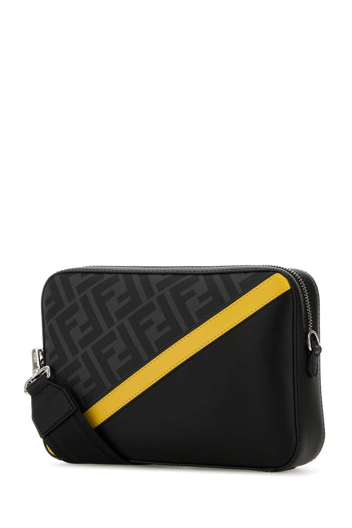 CAMERA_CASE_ORGANIZER_7M0286ALKA_F0R2A_Image_2