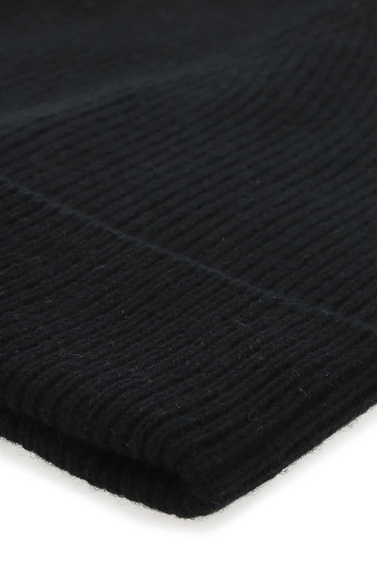 CAPPELLO_UMD23643_F0002_Image_3