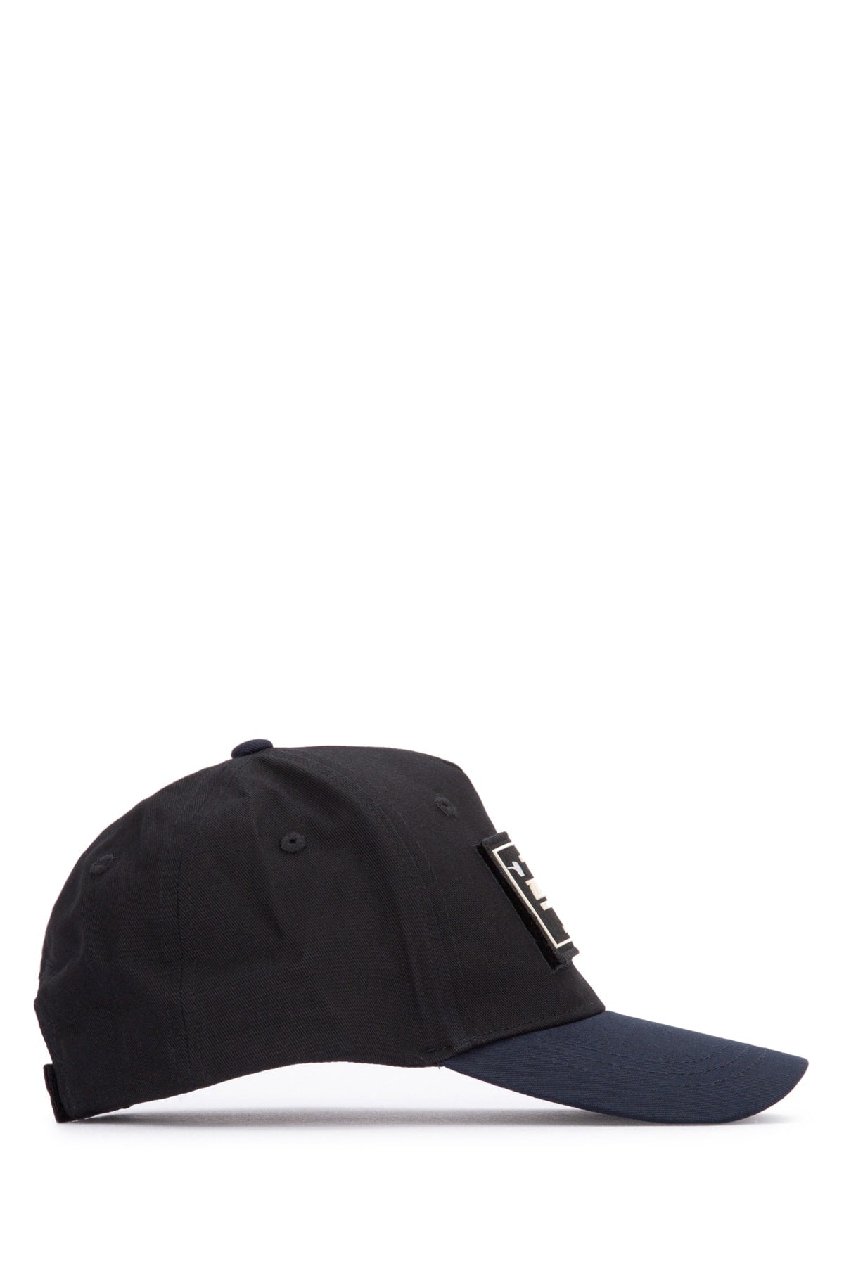 CAPPELLO_X21023_84E_Image_2