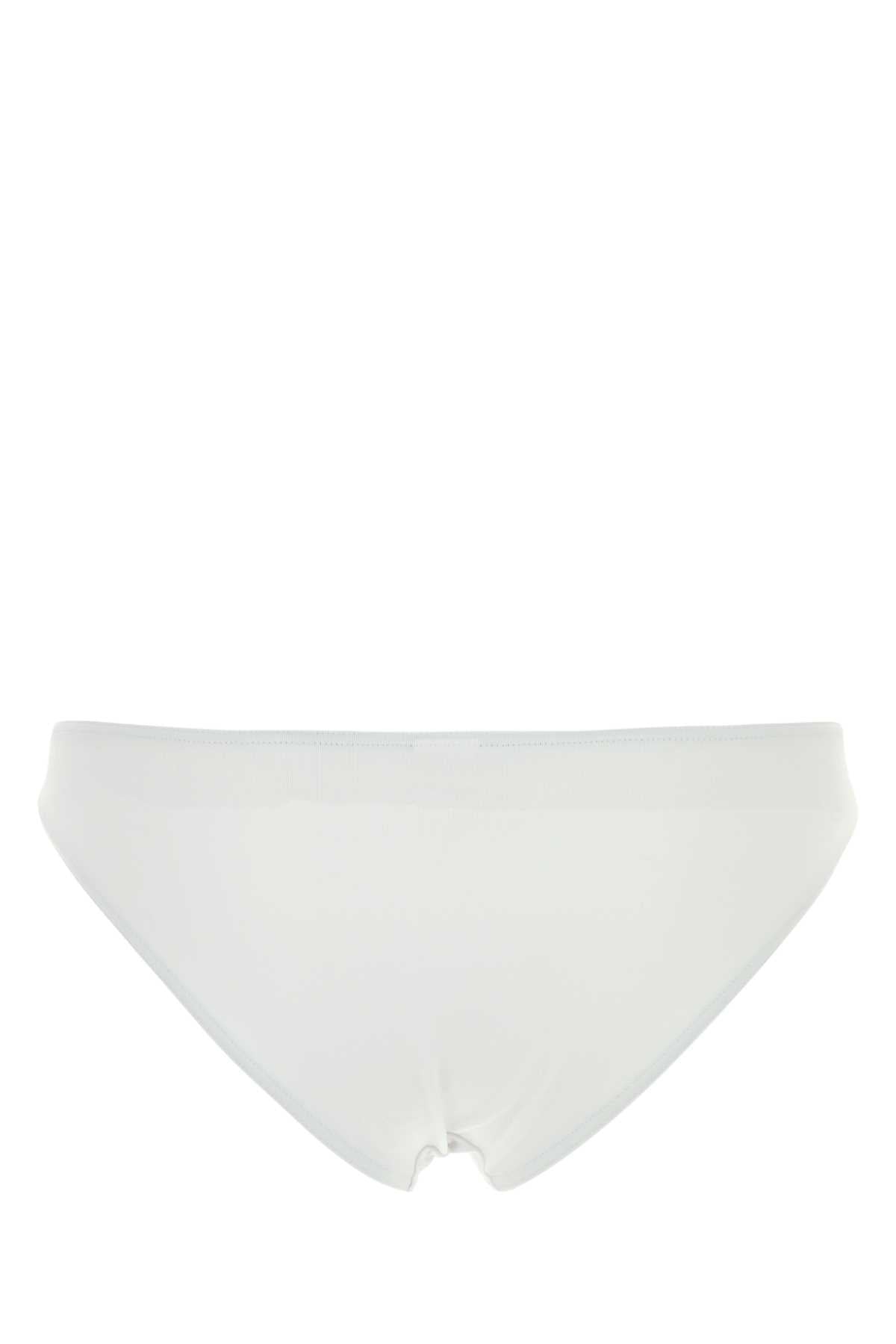 CAVALE_041404_BLANCN_Image_2