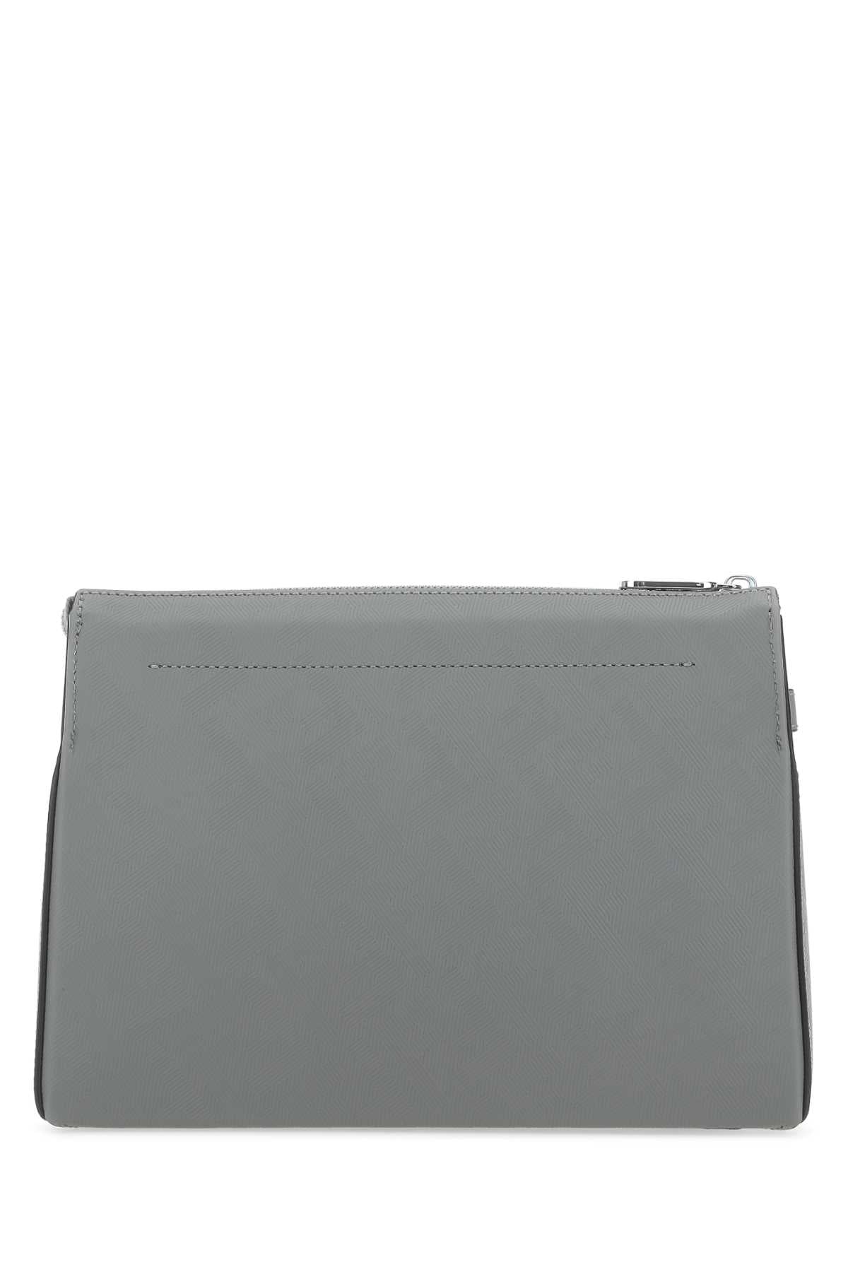CLUTCH_7VA564AJF5_F1HRT_Image_3