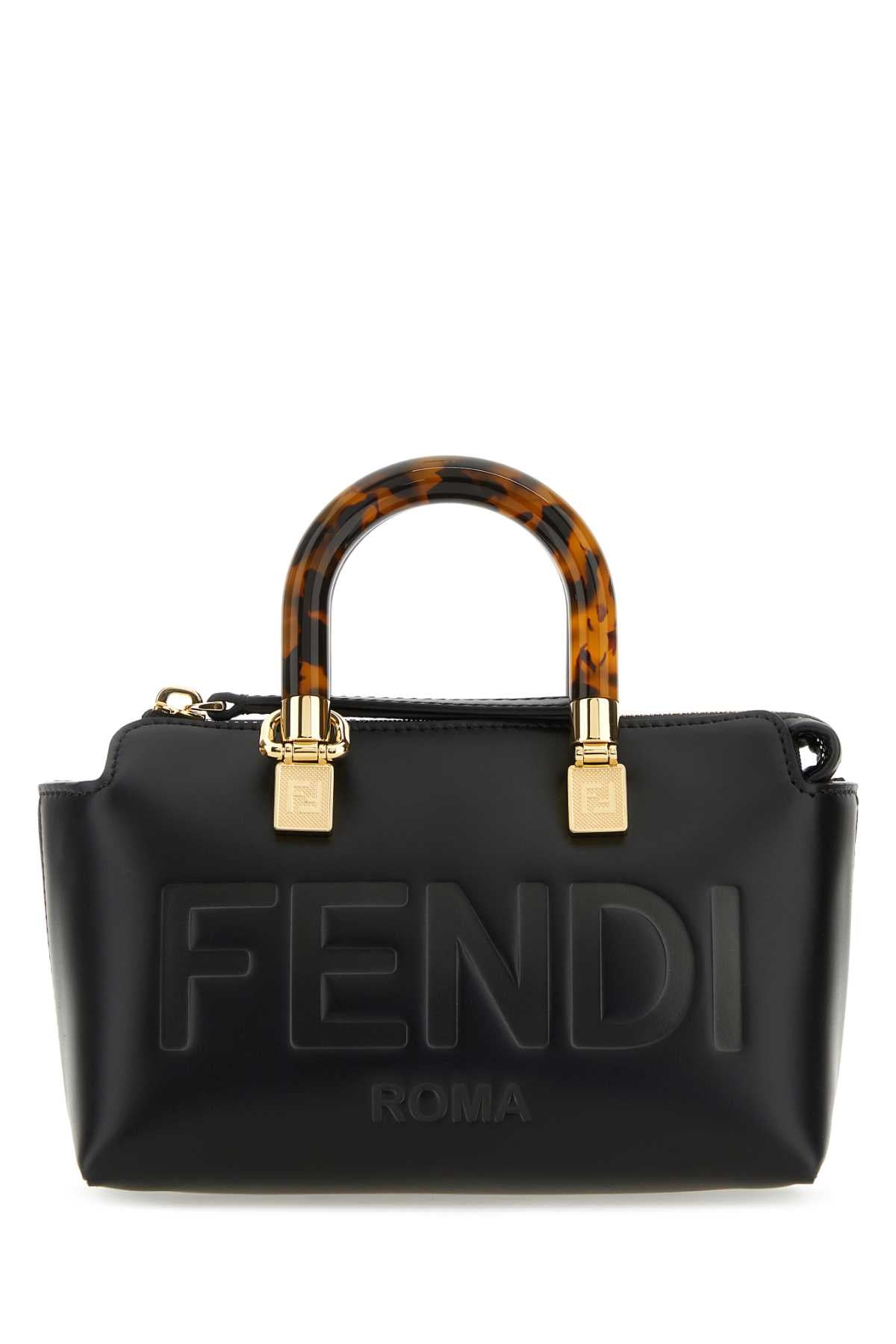 CLUTCH_8BS067ABVL_F0KUR_Image_1