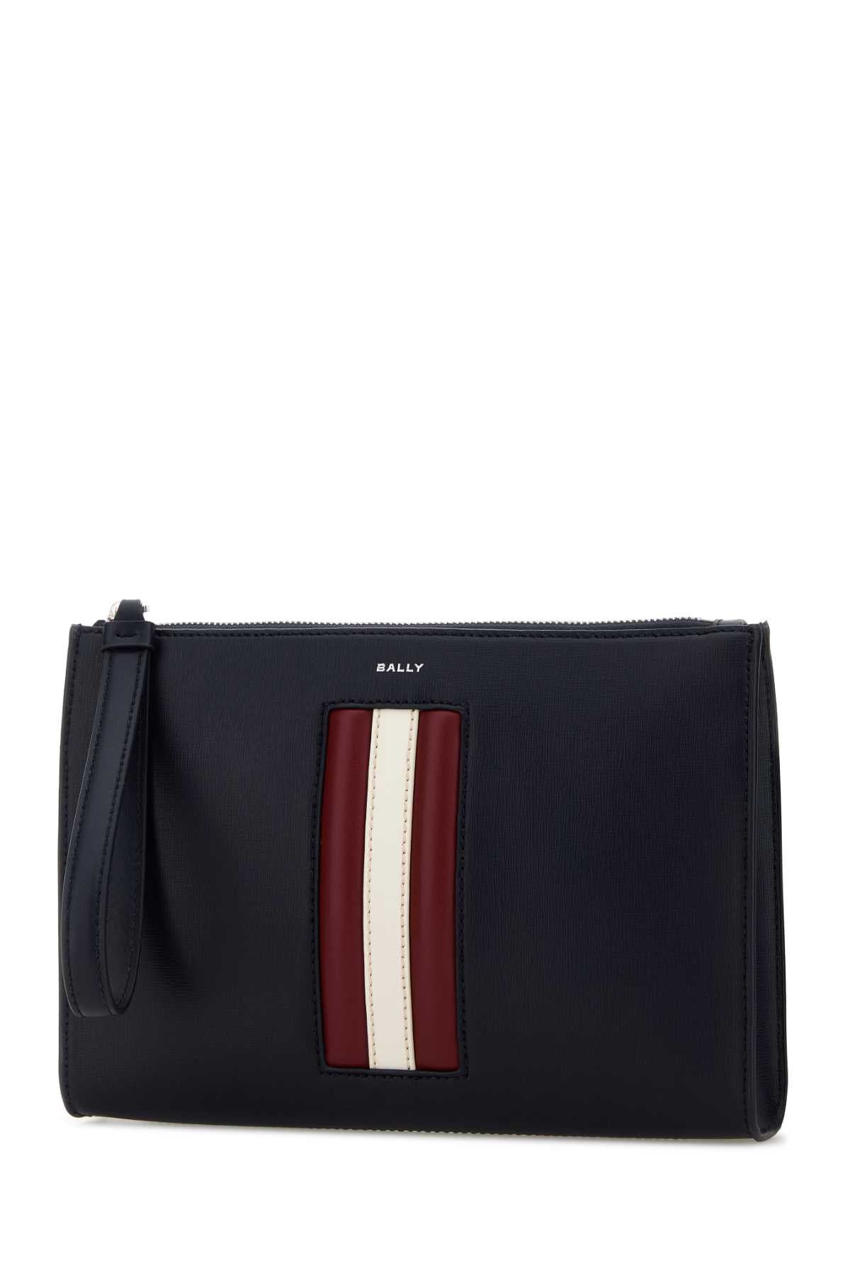 CLUTCH_MAM00VEC001_I5T5P_Image_2