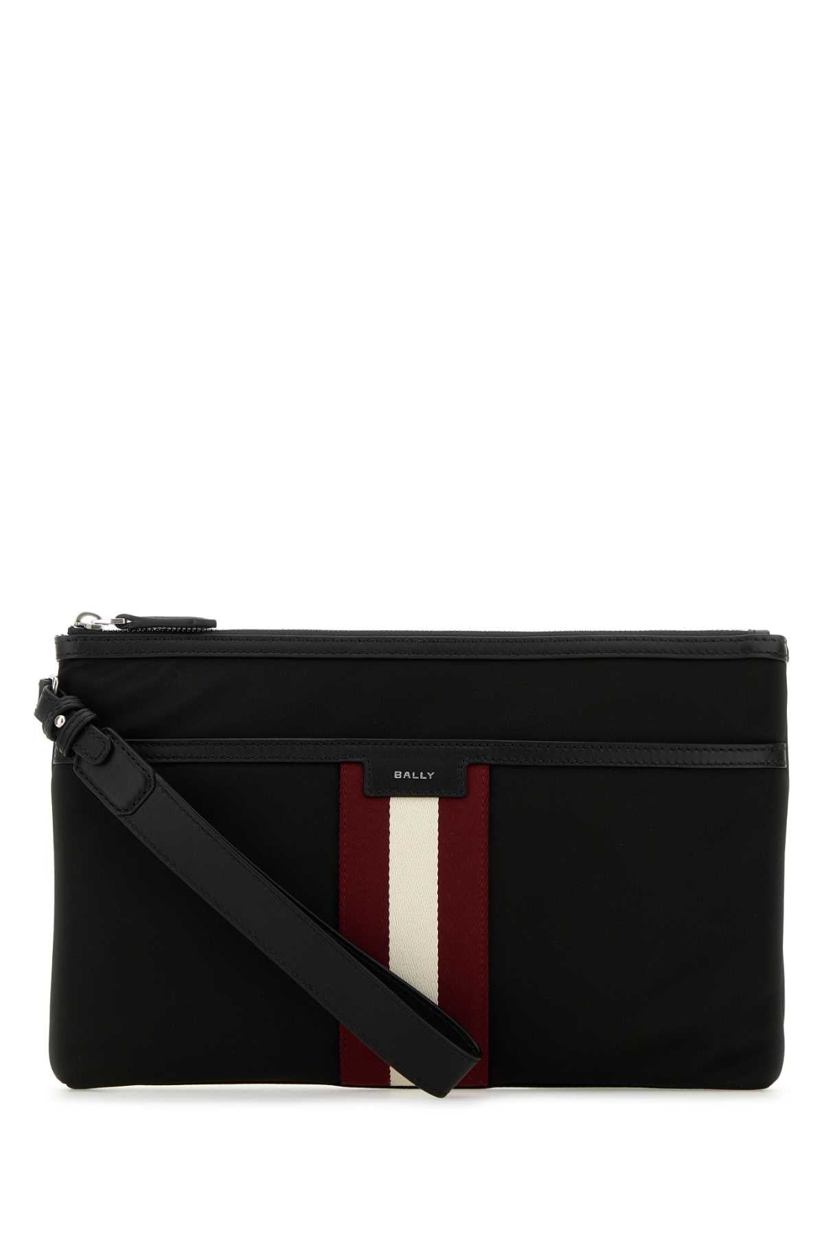 CLUTCH_MAM00YNY286_U901P_Image_1