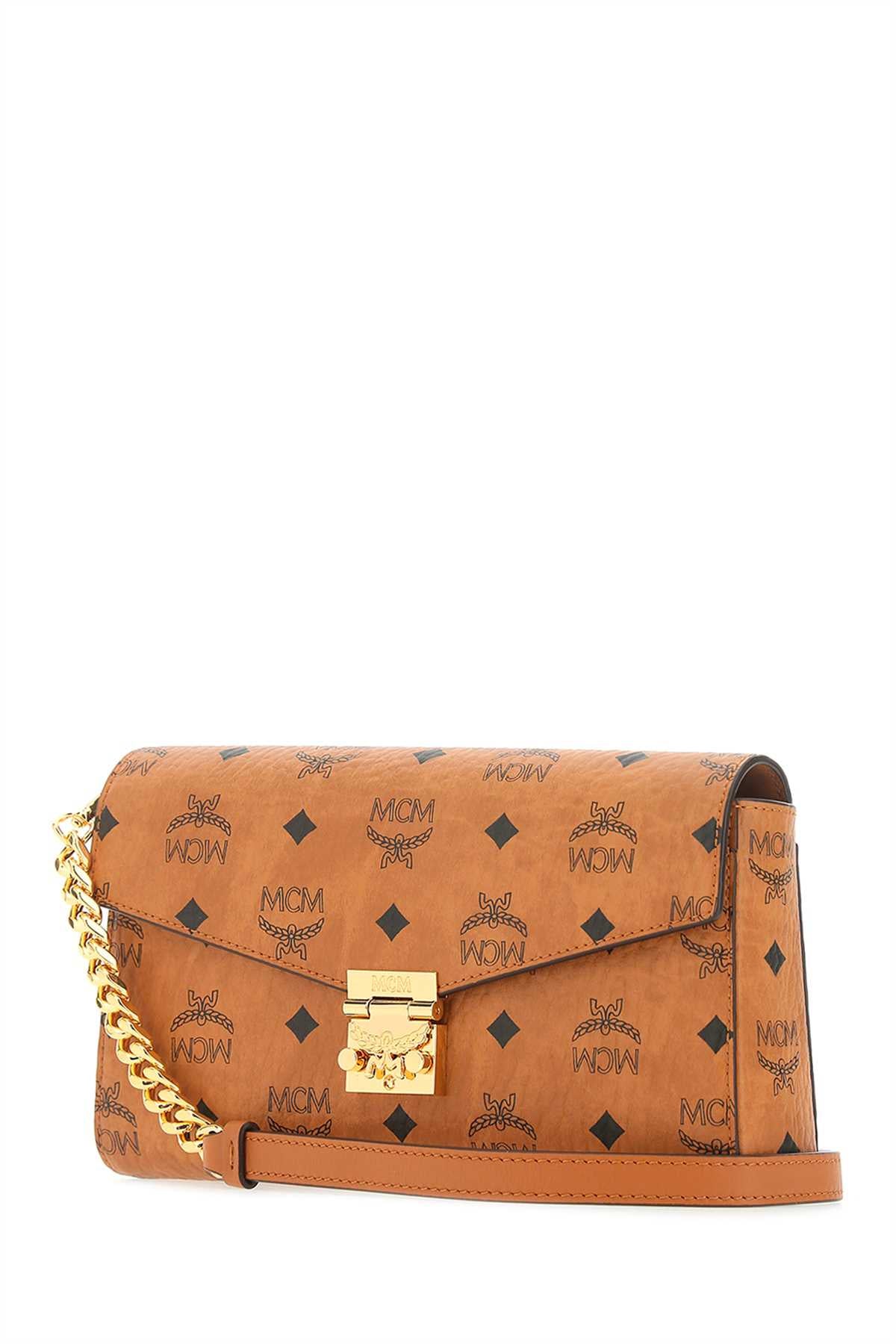 CLUTCH_MWRAAME01_CO_Image_2