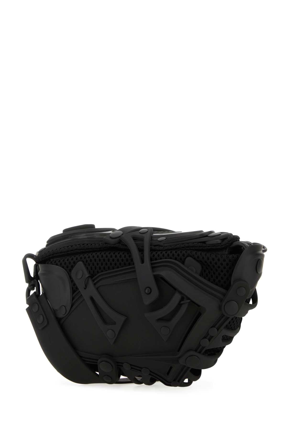 COVER_I14BKBKPV00_BLACK_Image_2