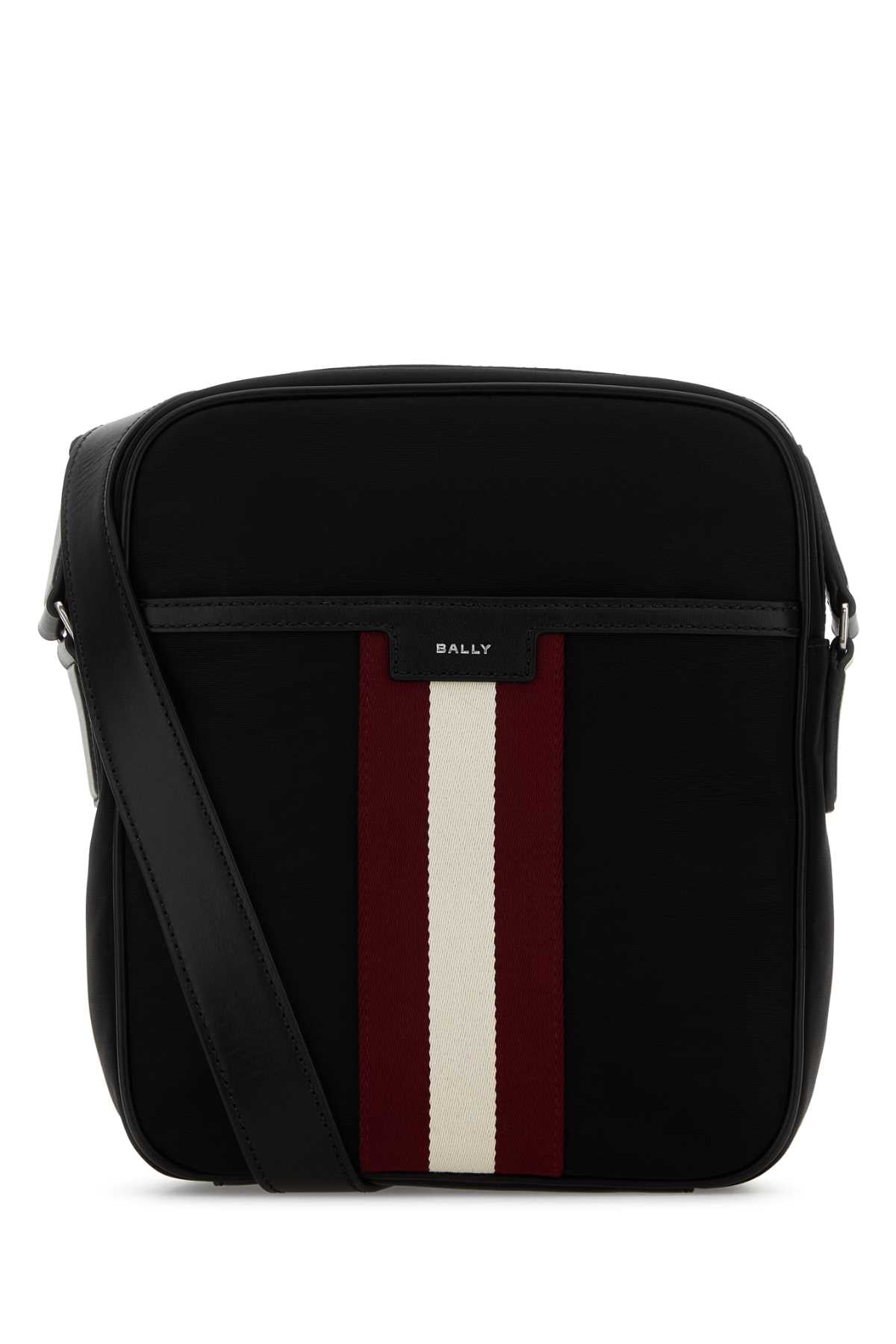 CROSS_BODY_MAC05KNY286_U901P_Image_1