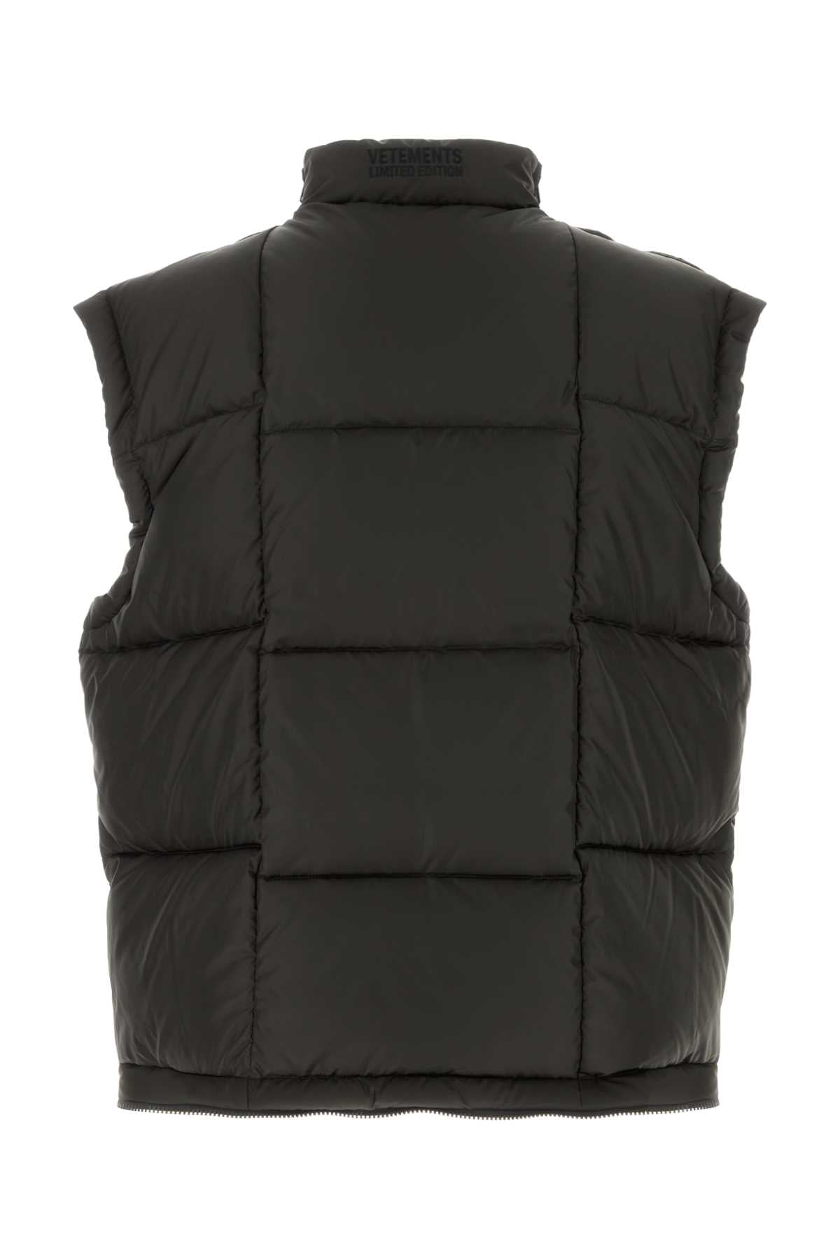 CUT-UP_PUFFER_VEST_UA65JA105B_BLACKOUT_Image_2