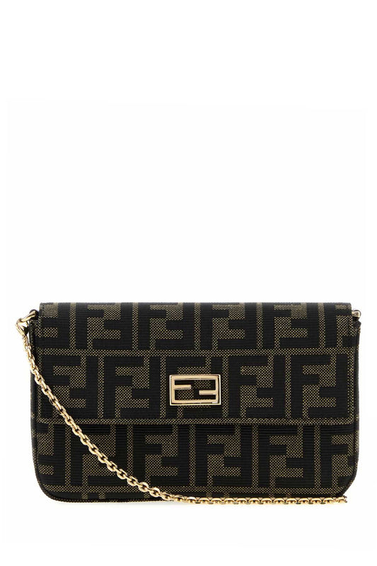 Chain_Pouch_8M0600B1JY_F0VAT_Image_1