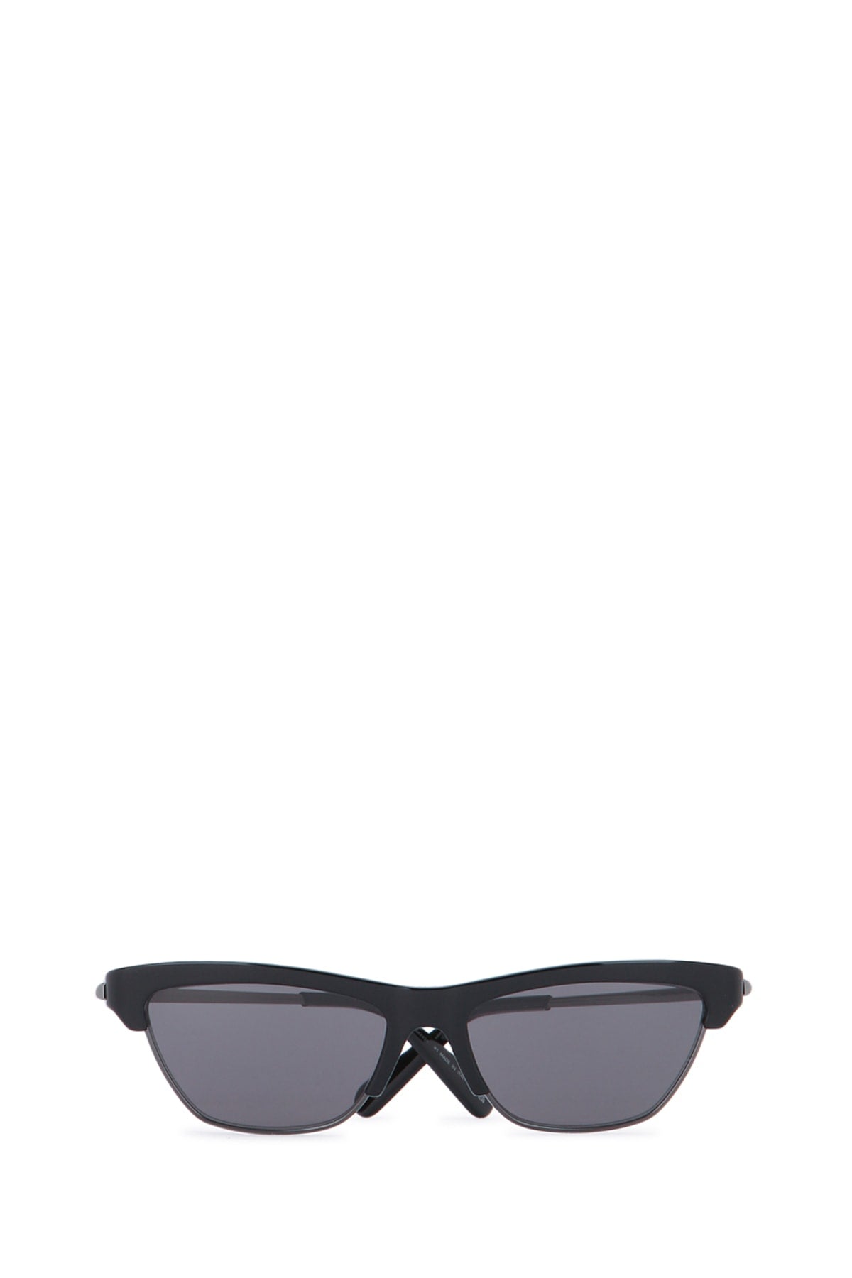 D-MOONB1I_MOONB1IXR_10A0_Image_2