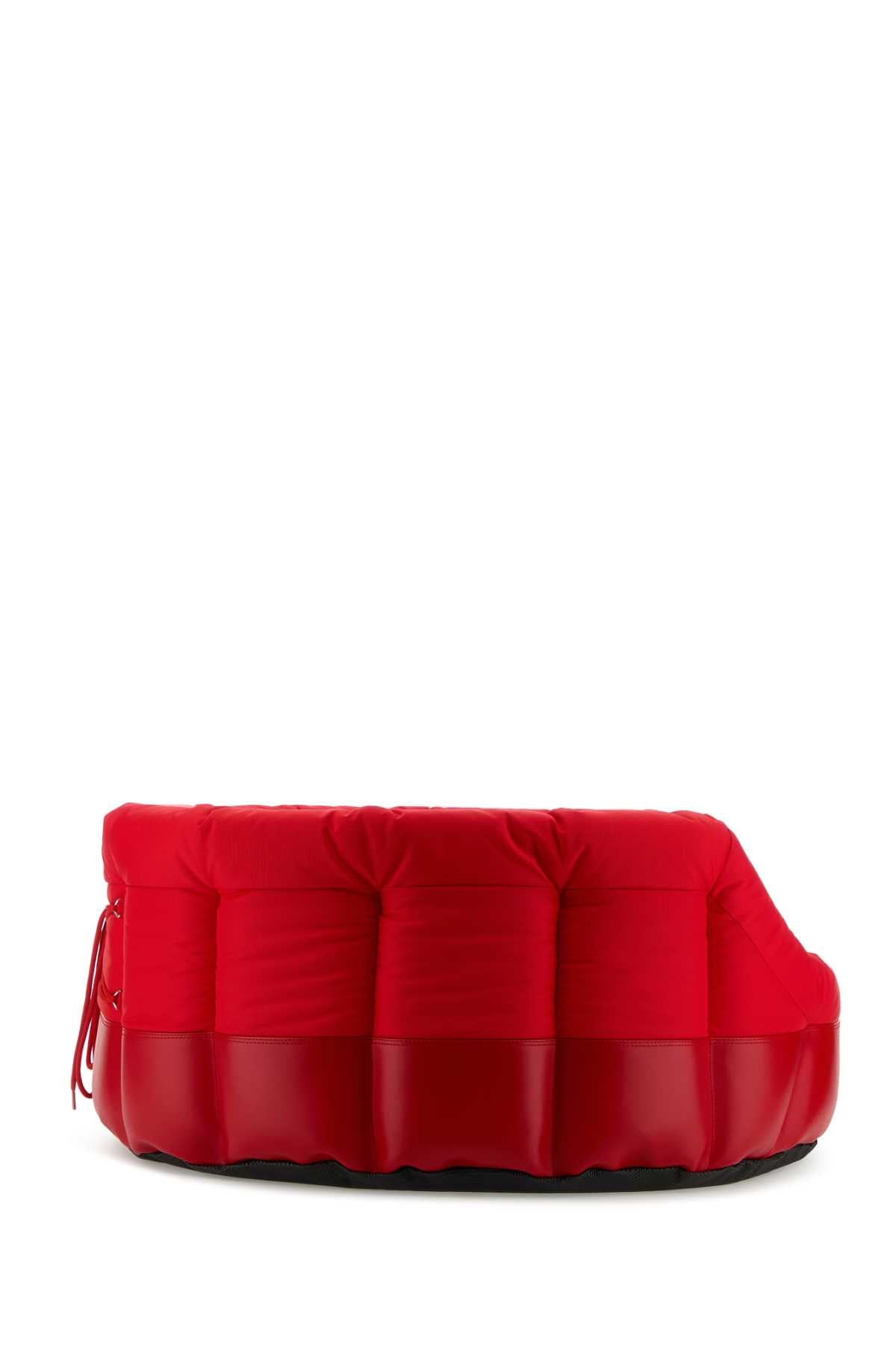 DOG_BED_x_MOONBOOT_MBCU0001_RED_Image_2