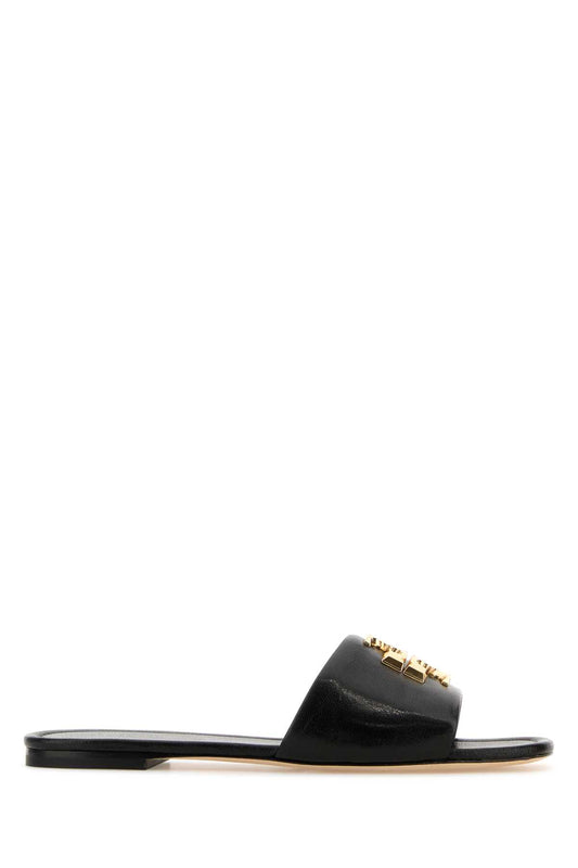 ELEANOR_SLIDE_157966_006_Image_1