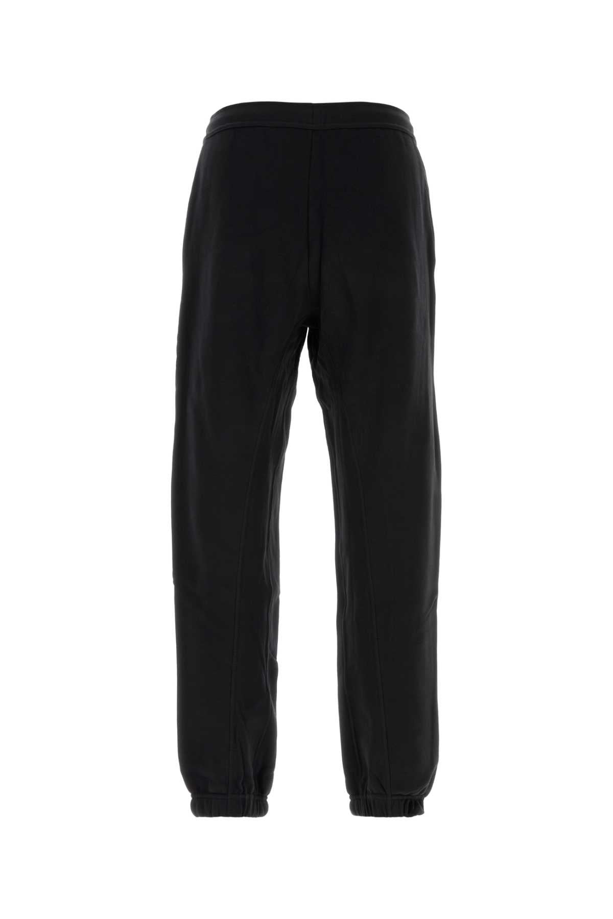 EMBLEM_FLEECE_JOGGER_M_X000010393R_BLACK_Image_2