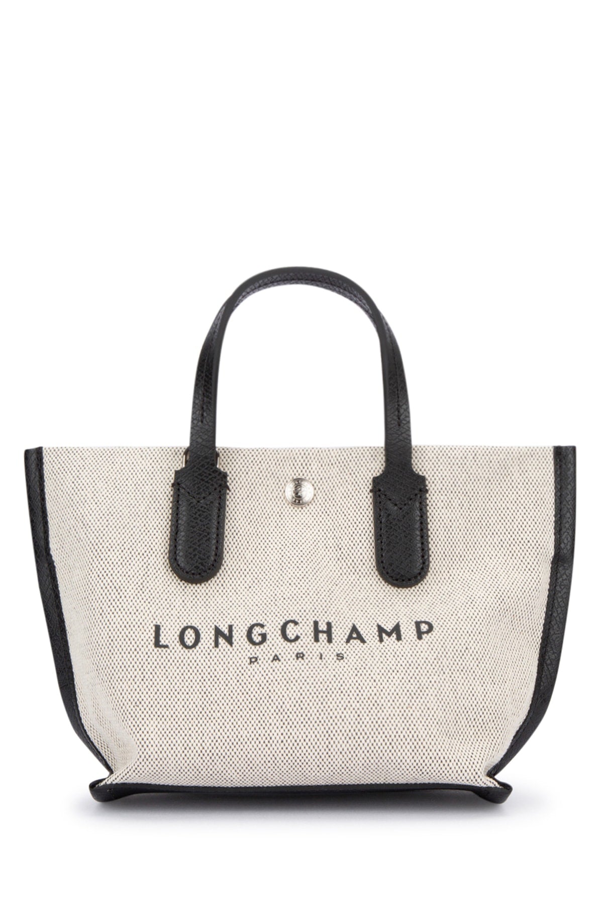 ESSENTIAL_10259HSG_037_Image_3