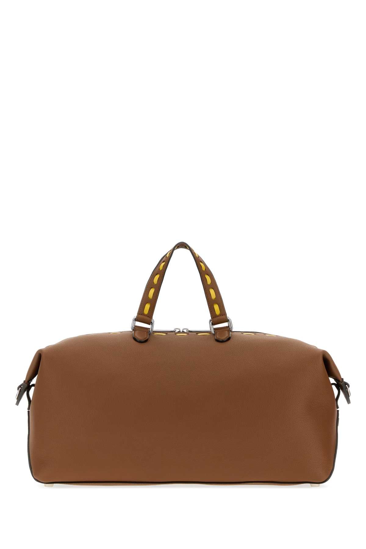FENDI_LUI_DUFFL_VITCHERMAXI_7VA686AVBX_F1WL1_Image_3