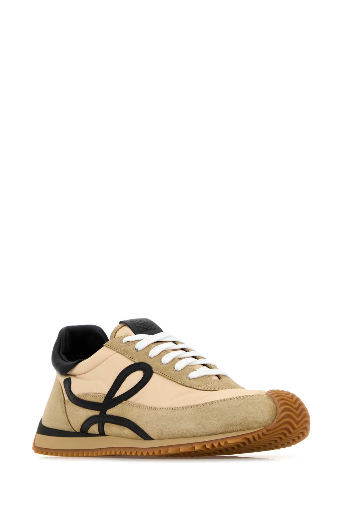 FLOW_RUNNER_20_MLSR282X02_GOLDBLACK_Image_2