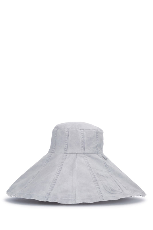 FN-WN-HATS000023_A40016_CUE_Image_2