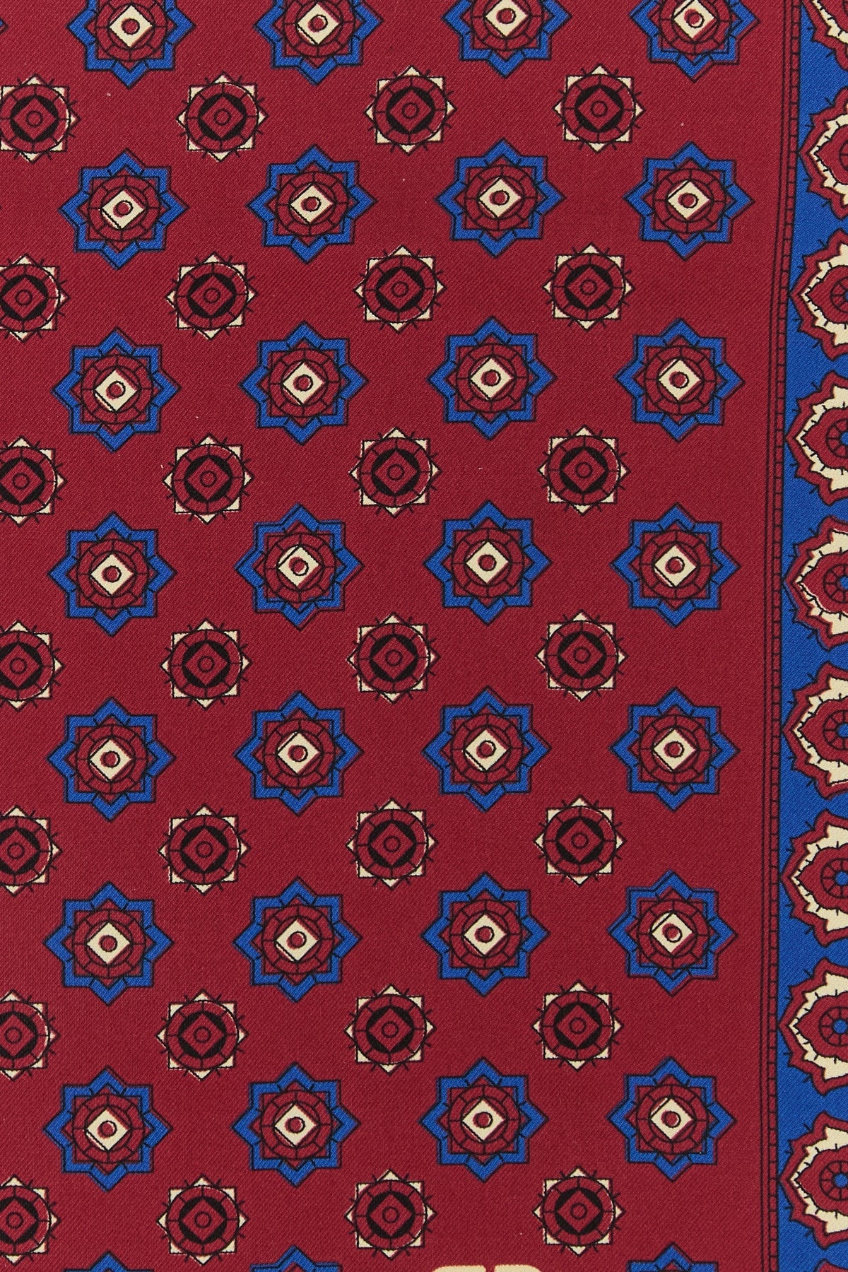 FOULARD_45x45CM_FOULA_6Y2EK007RME_RDM_Image_3
