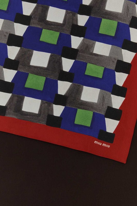 FOULARD_5FF0652IG3_F0PTA_Image_2