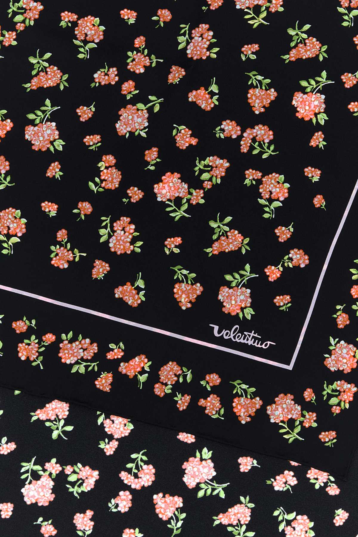 FOULARD_SHAWLS_-_FOULAR_8W0EI114AJK_FKV_Image_2