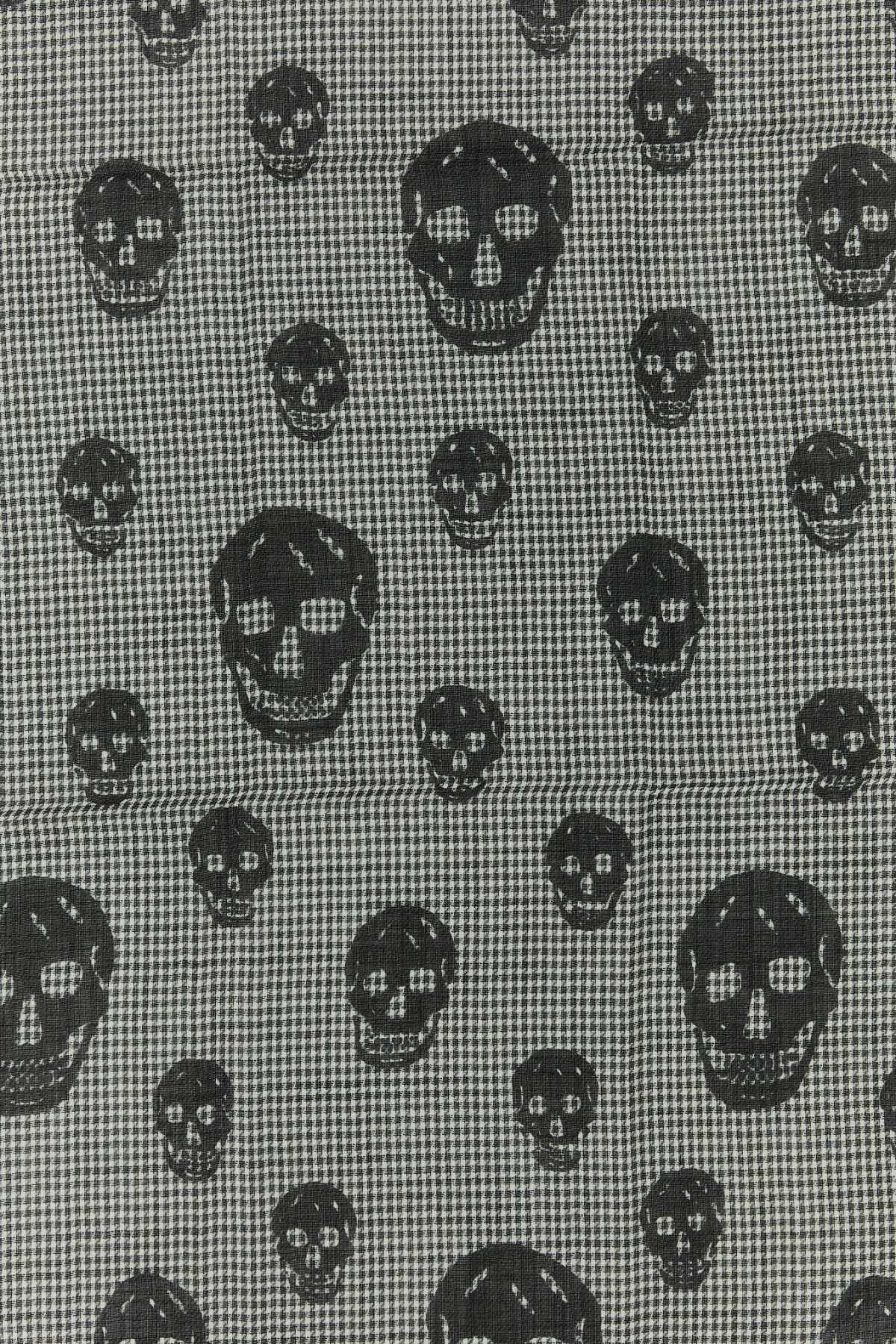 FO_SKULL_ON_DOGTOOTH_8147594C50Q_1078_Image_3