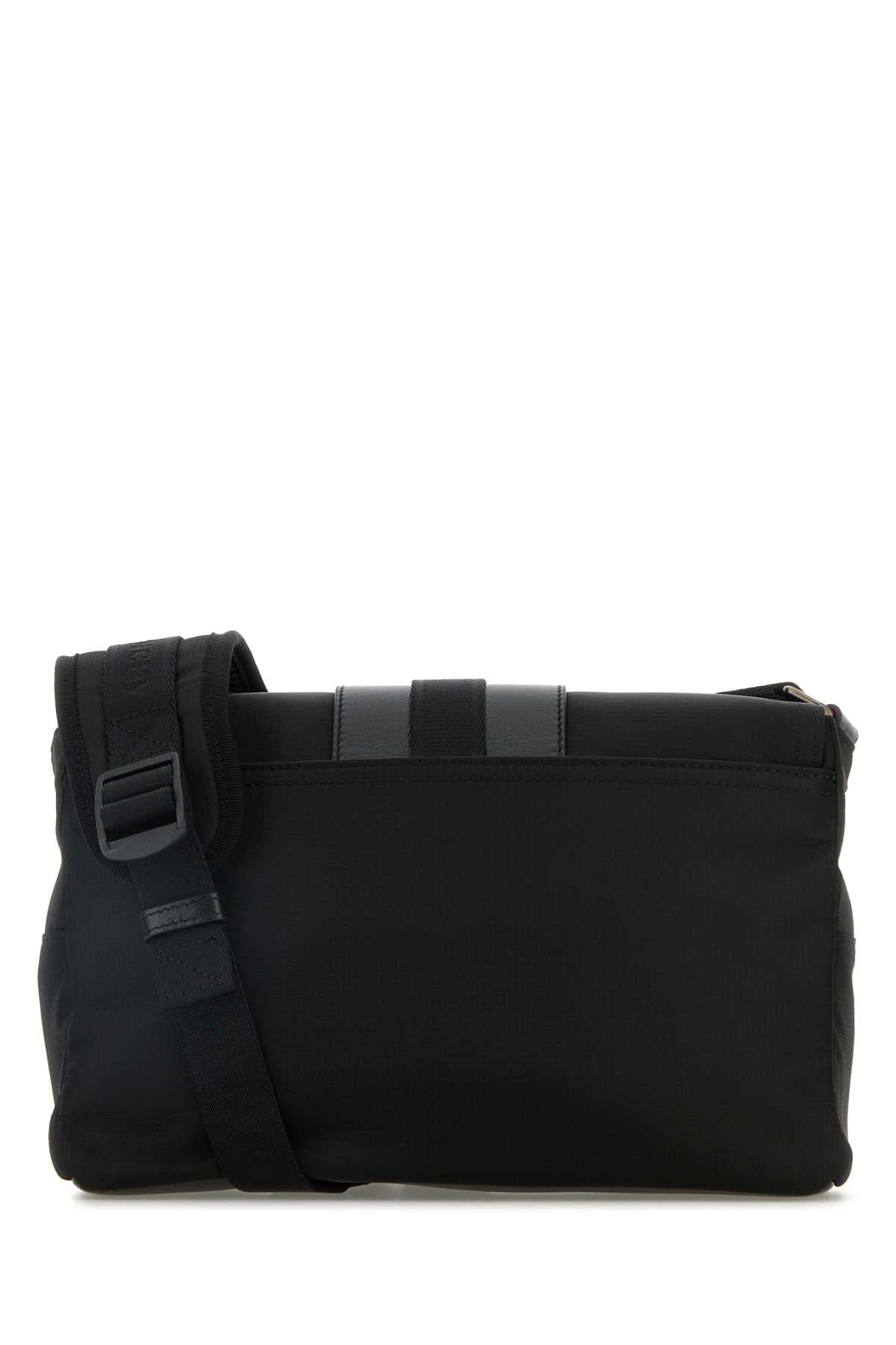 G-TRAIL_SLING_BAG_BKU052K1X0_001_Image_3
