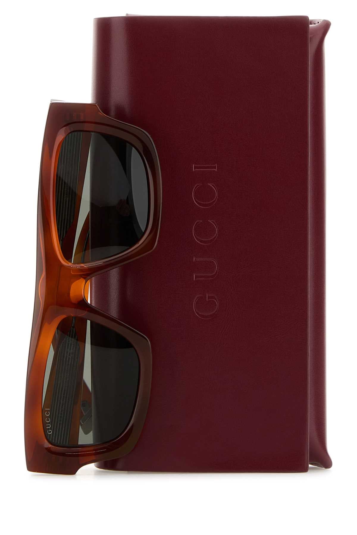 GG1926S_MAN_SUNGL_823843J0740_2312_Image_3