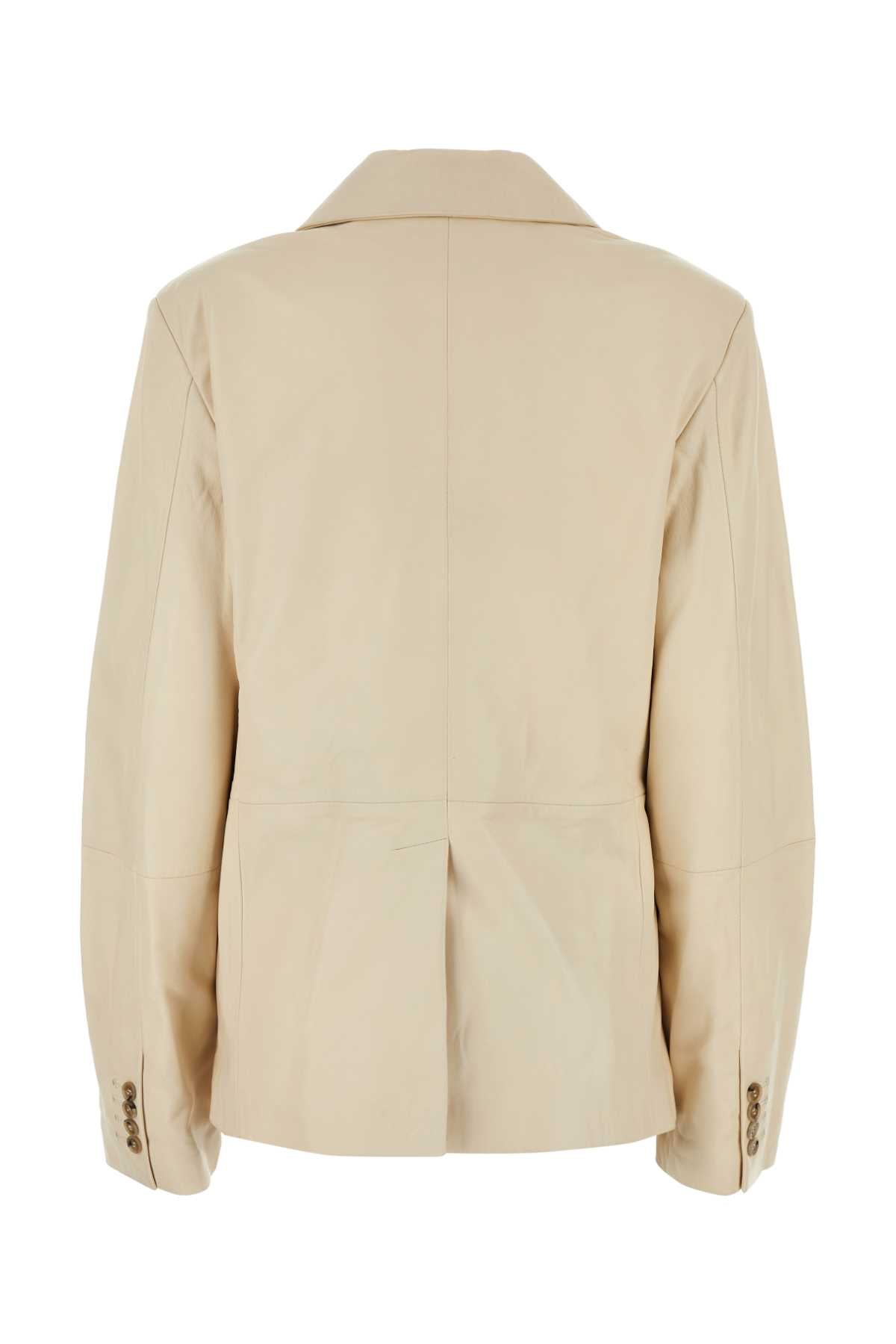 GIACCA_DAVAO_FROSTIVORY_Image_2