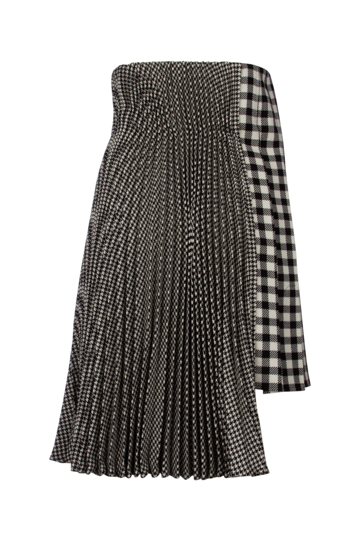 GONNA_251J70M1269_9330_Image_2