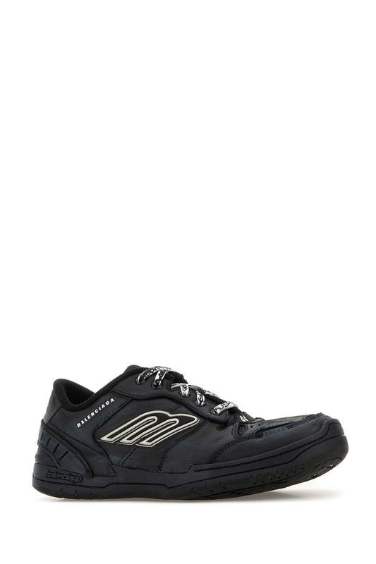 HAMPTONS_SNEAKER_841765WCURB_1000_Image_2