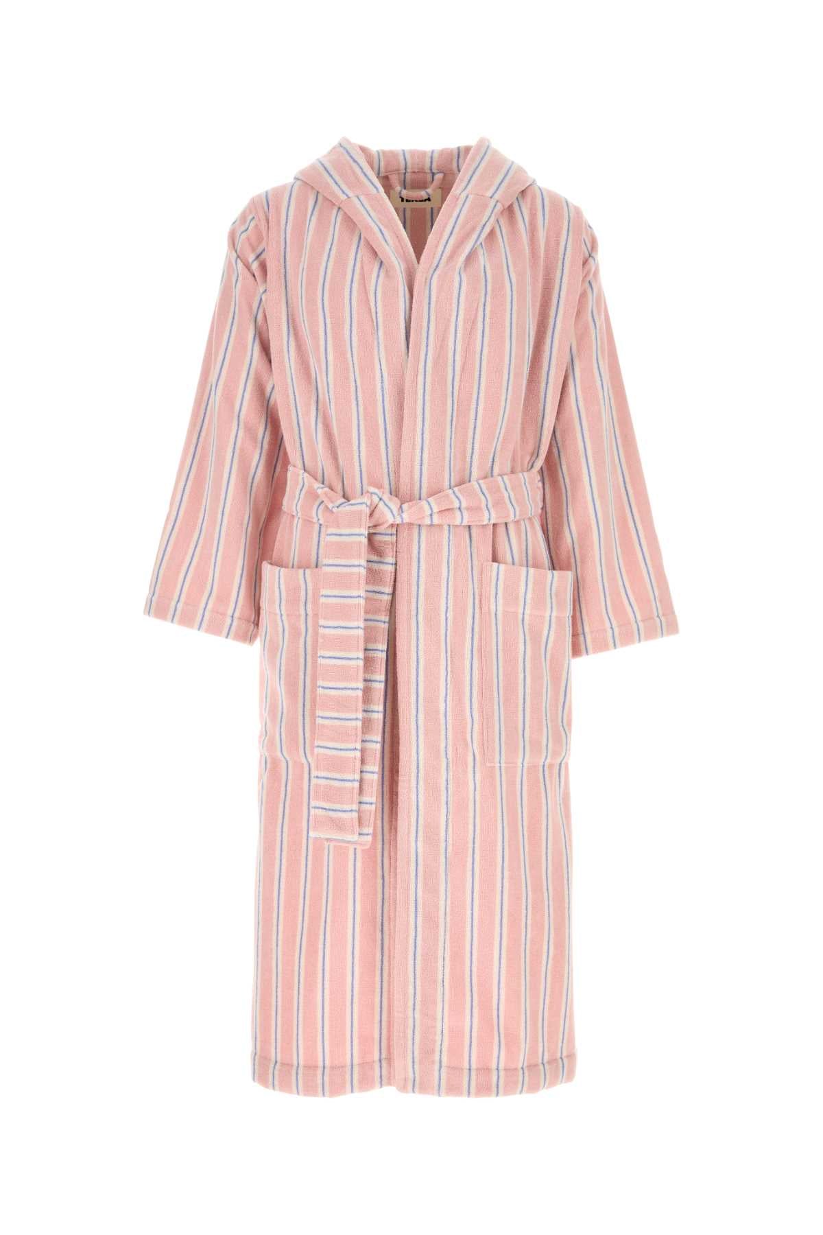 HOODED_BATHROBE_HOODEDBATHROBE_CANSTR_Image_1