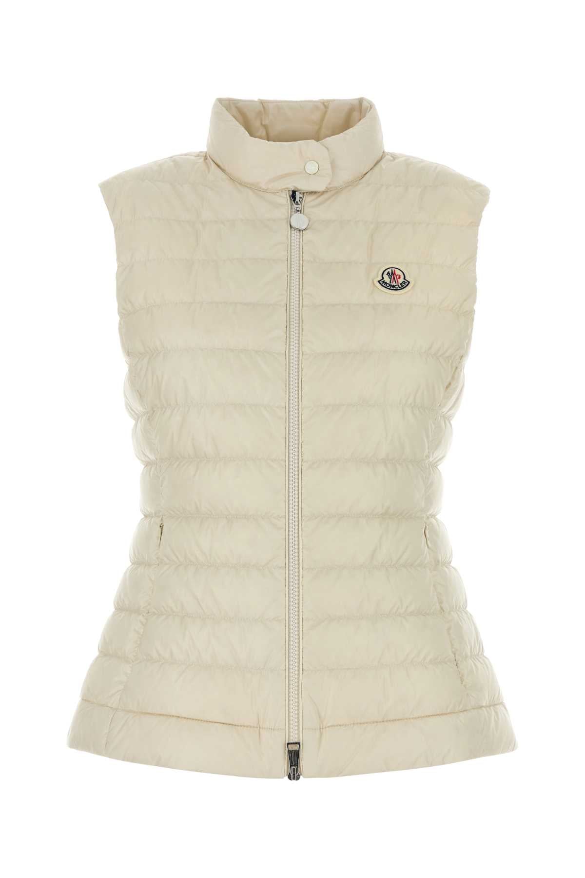 IGENS_VEST_1A00067597YF_20F_Image_1