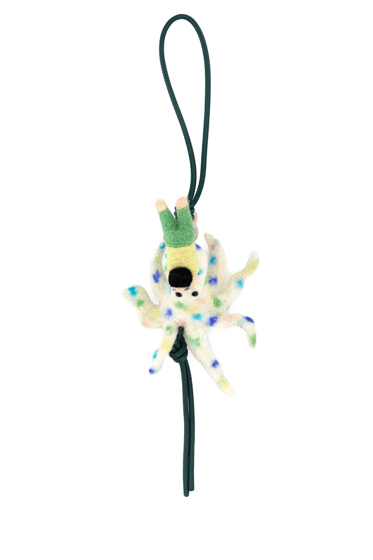 KID_WITH_OCTOPUS_CHARM_CA36232X22_SOFTWHITE_Image_1