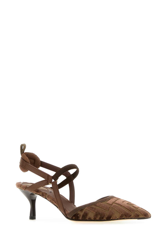 KITTEN_TESSFF_VELLUTVITELAS_8J8362AOTP_F1TPH_Image_2