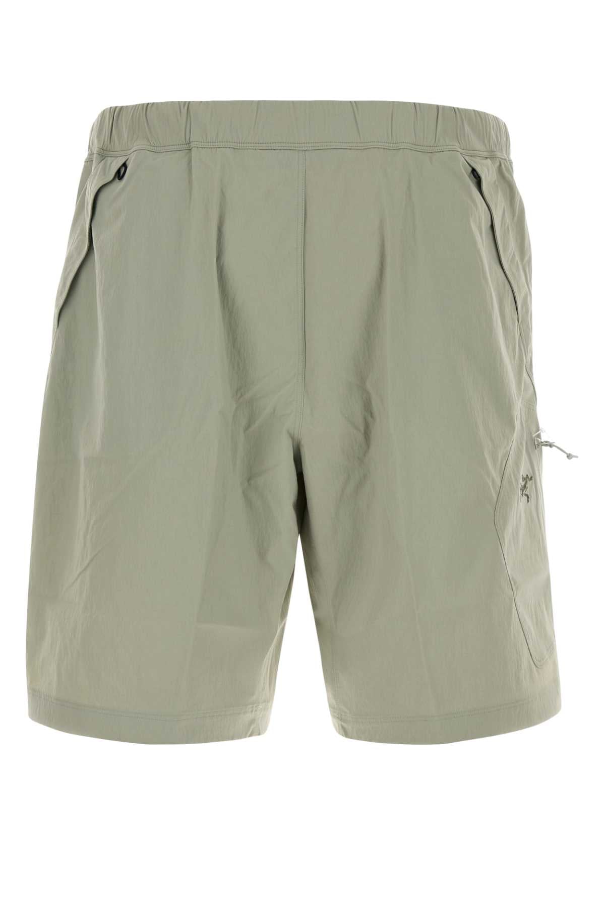 KONSEAL_SHORT_9_M_X000010298_HABITAT_Image_2