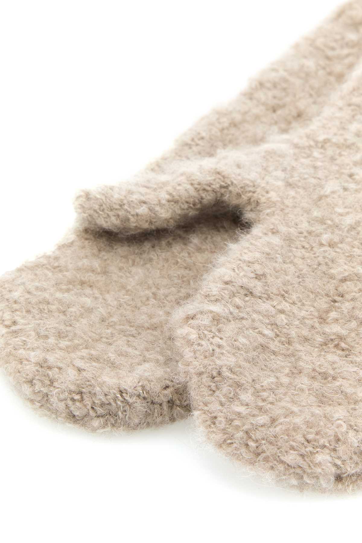LADISLAS_MITTENS_10075Y957_BEI_Image_2