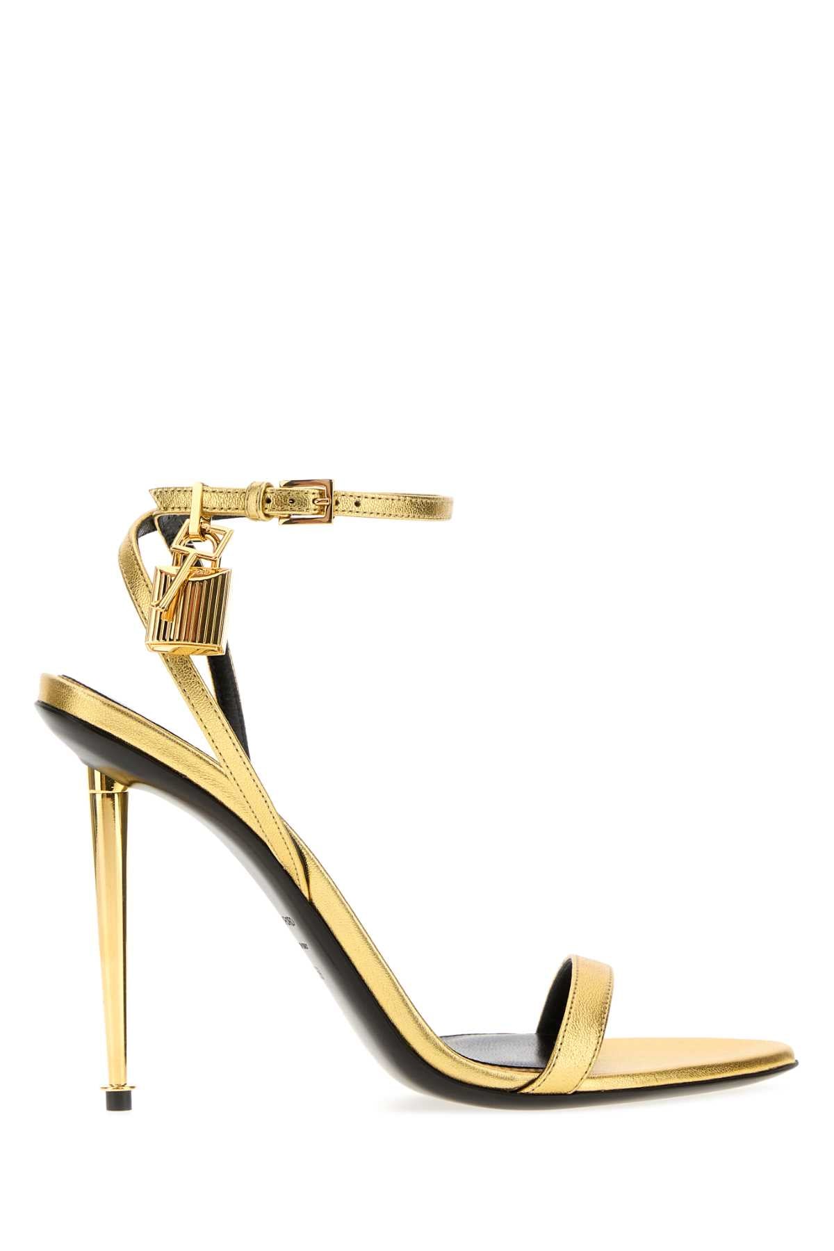 LAMINATED_NAPPA_POINTY_NAKED_SANDAL_W2272LSP014G_YAA_Image_1
