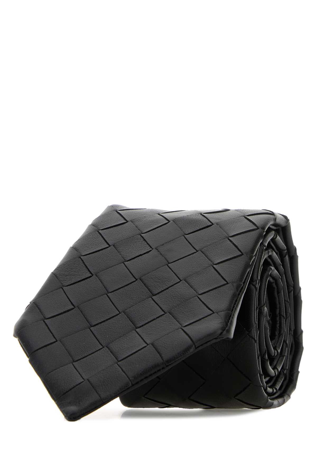 LEATHER_INTRECCIATO_TIE_813612V2JG0_1000_Image_1