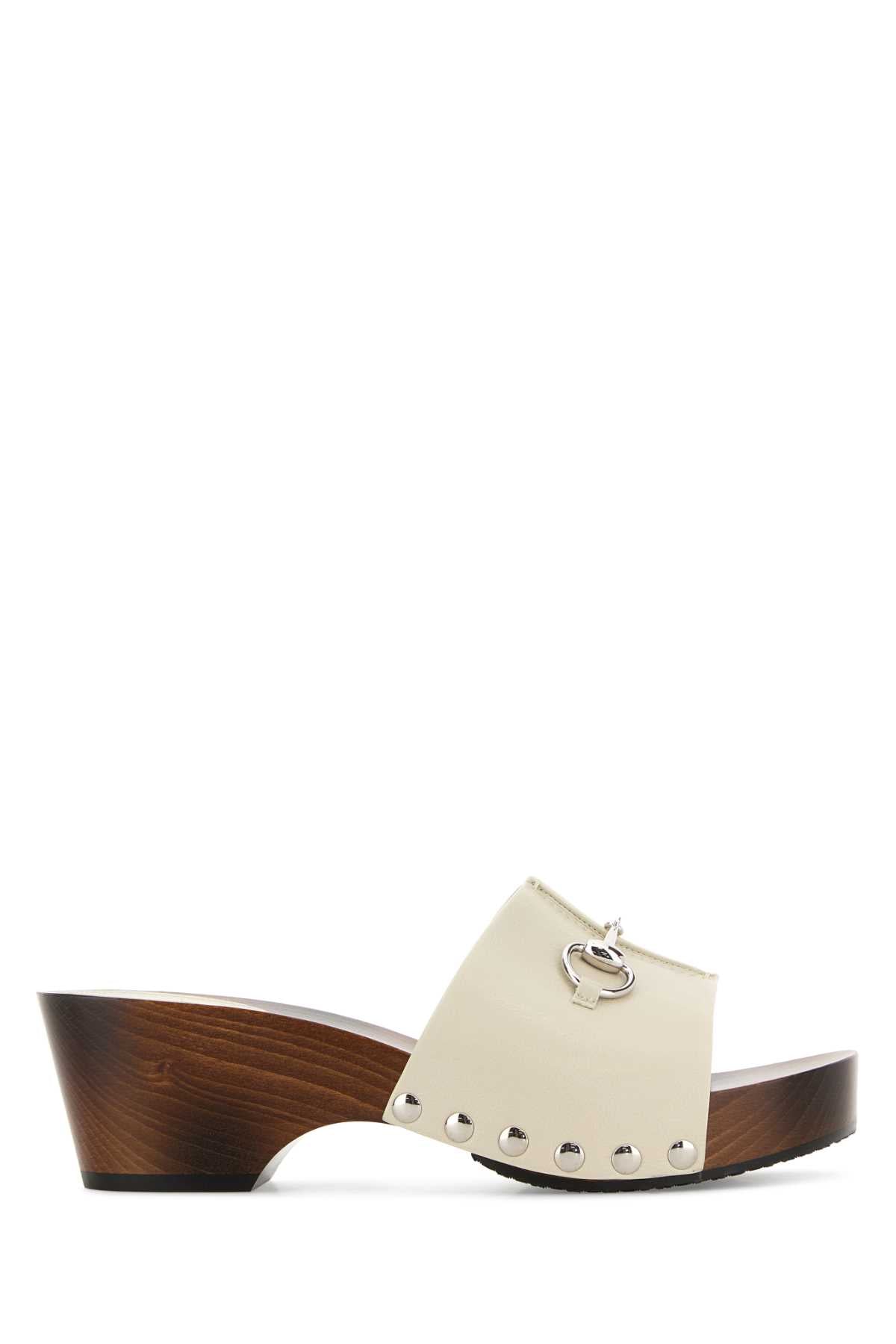 LEATHER_UPPER_AND_RUBBER_SOLE_SANDAL_854410AAF9G_9540_Image_1