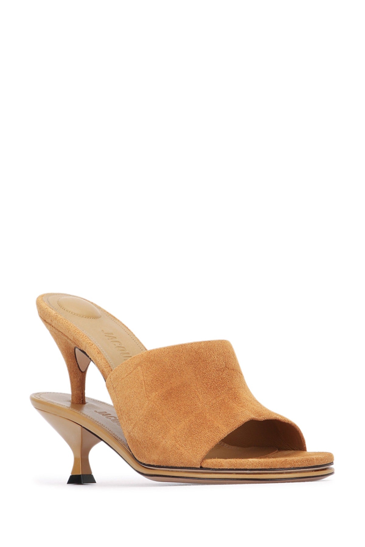 LES_DOUBLES_MULES_243FO1604355_830_Image_2