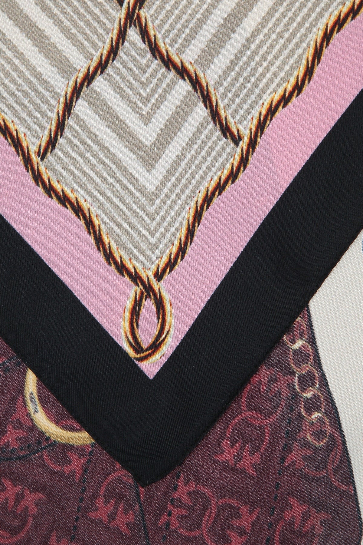 LIMBO_FOULARD_TWILL_STAMPA_106656A39L_NZ5_Image_2