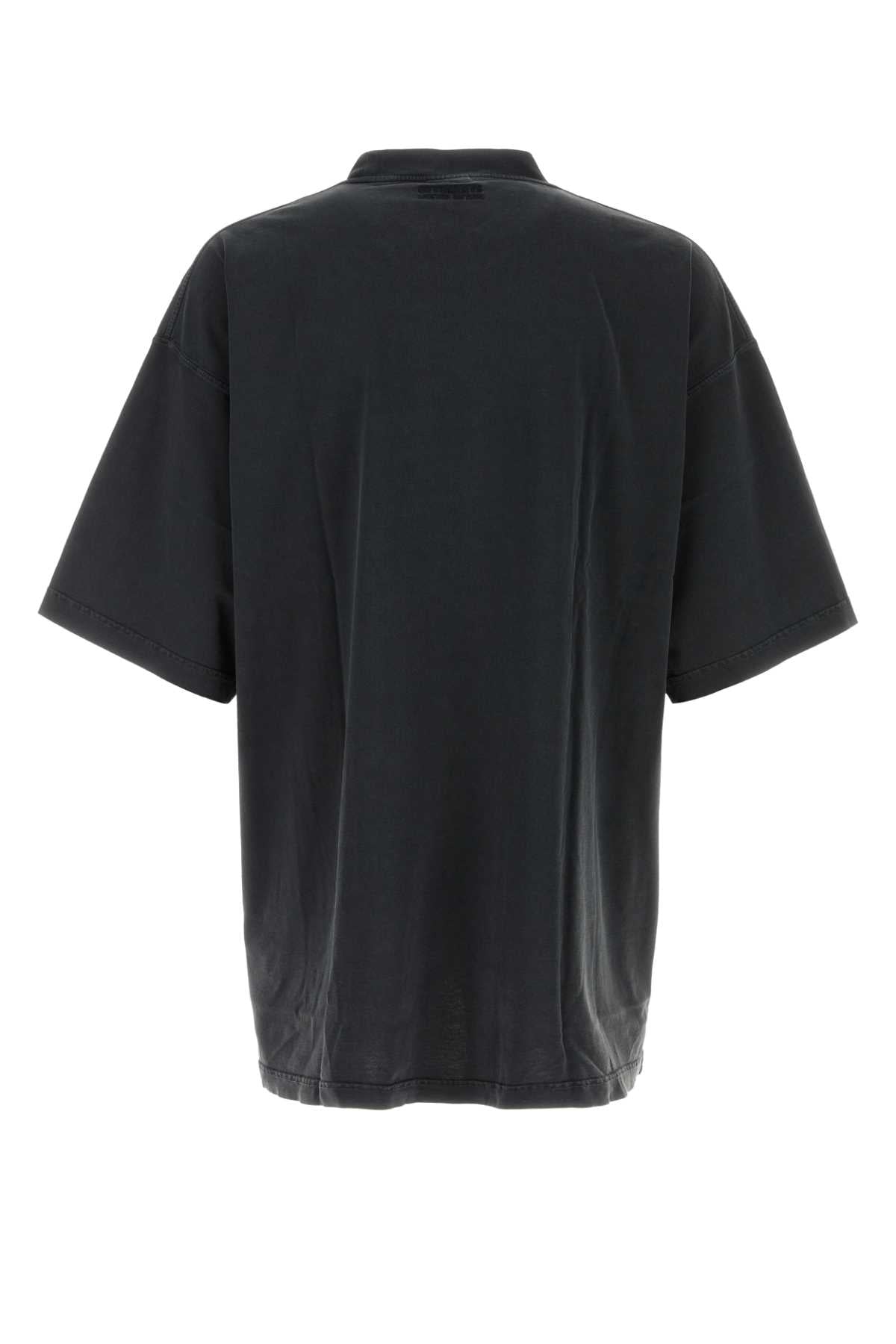 LIMITED_EDITION_LOGO_T-SHIRT_UA65TR250B_BLACK_Image_2