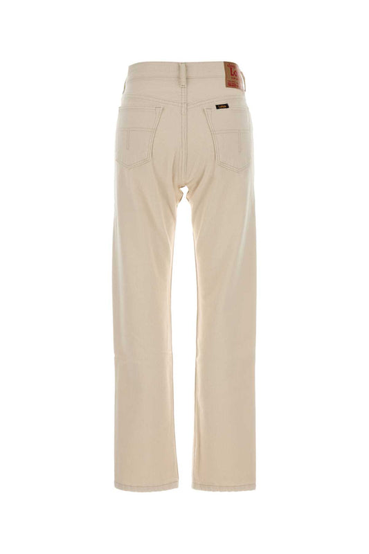 LINDSAY_33687749_L32_Image_2