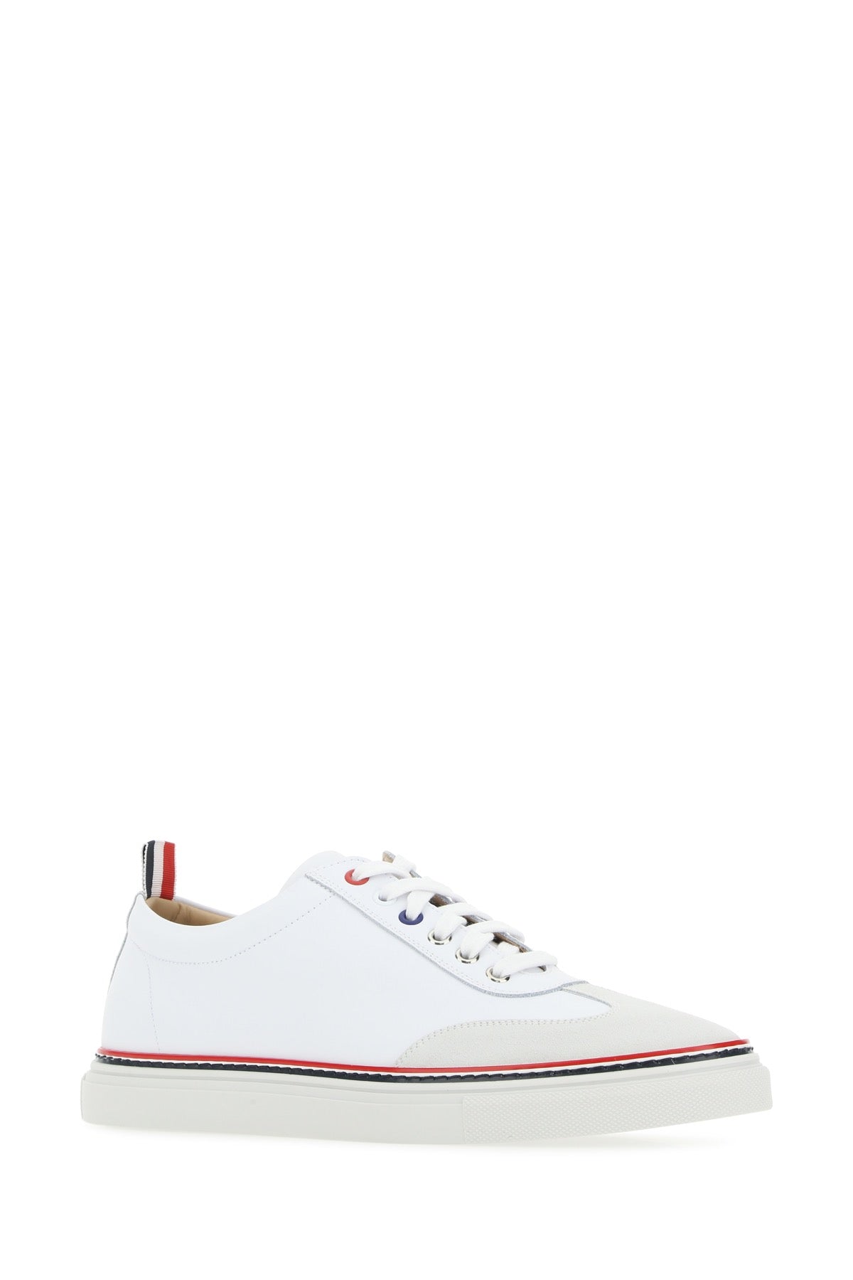 LO-TOP_TRAINER_ON_RWB_CUPSOLE_IN_RUBBERI_MFD137A06107_100_Image_2