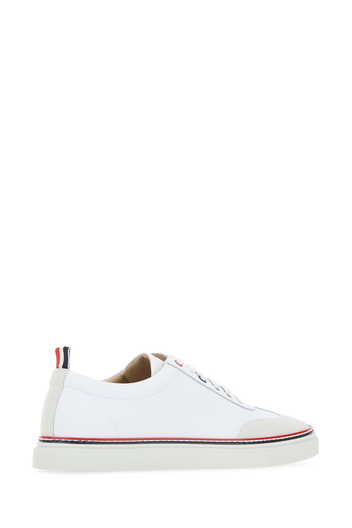 LO-TOP_TRAINER_ON_RWB_CUPSOLE_IN_RUBBERI_MFD137A06107_100_Image_3