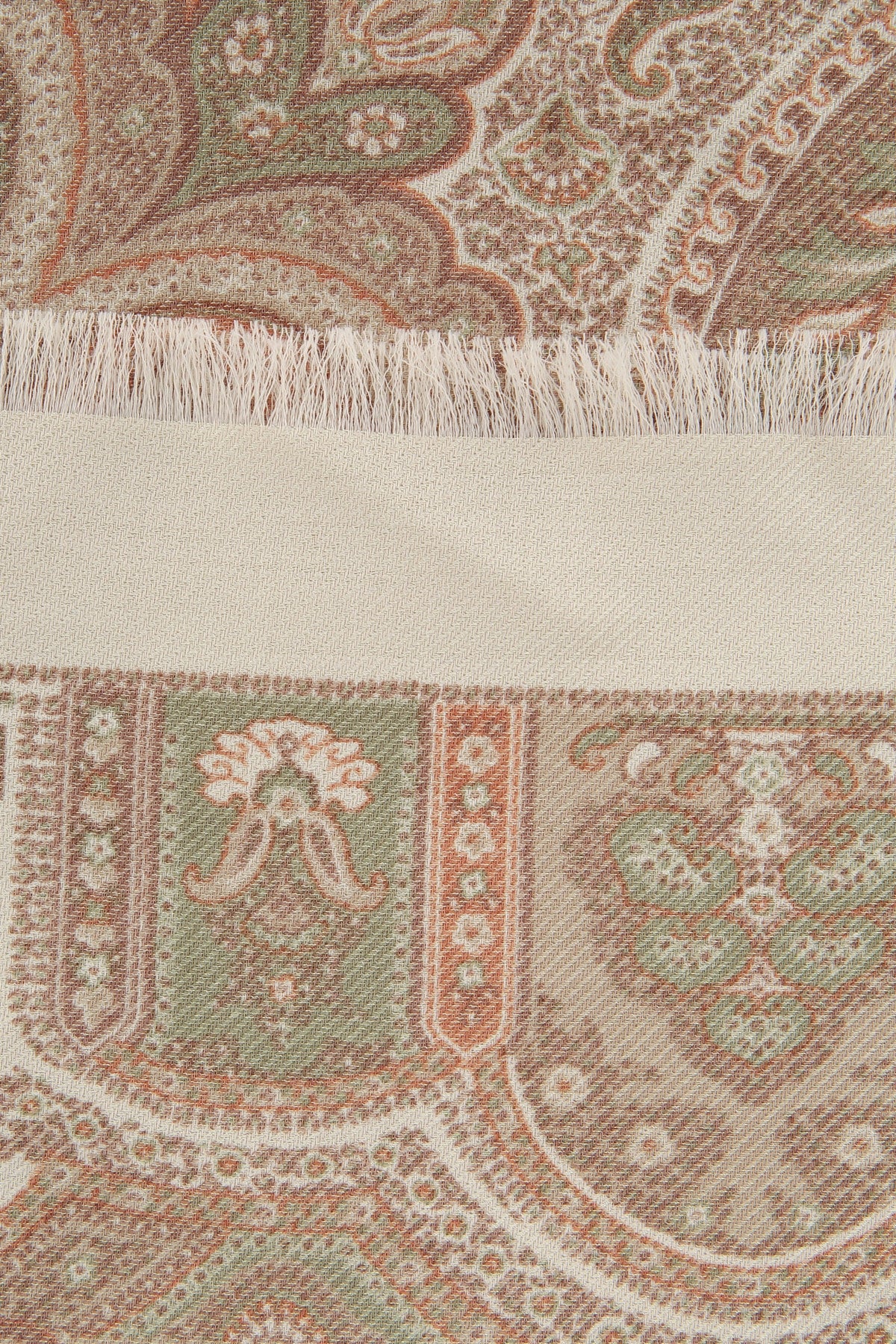LORO_PIANA_AURA_PAISLEY_STOLE_CASH_SILK_LUREX_FXW0369_T2K3_Image_2