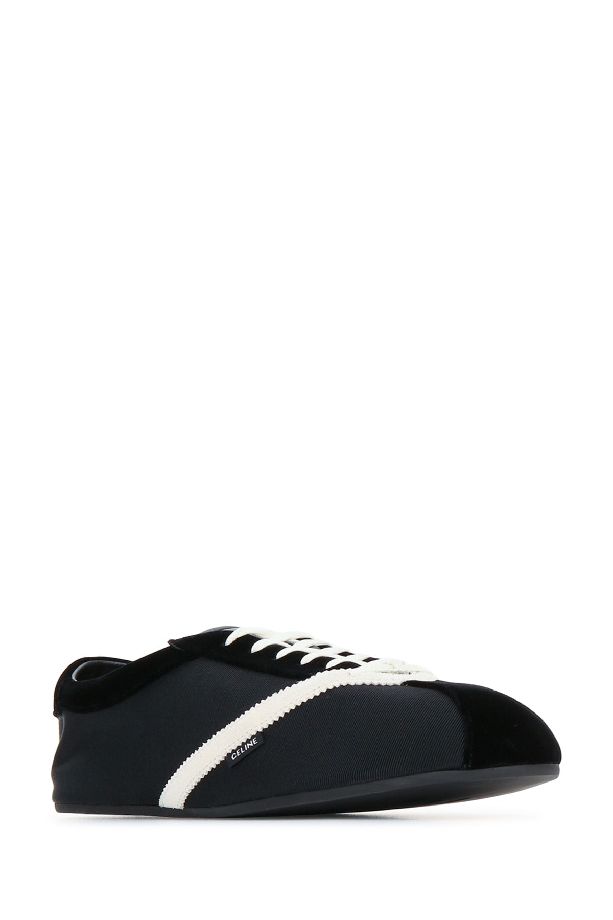LOW-TOP_SNEAKER_05_364577032C_38AO_Image_2