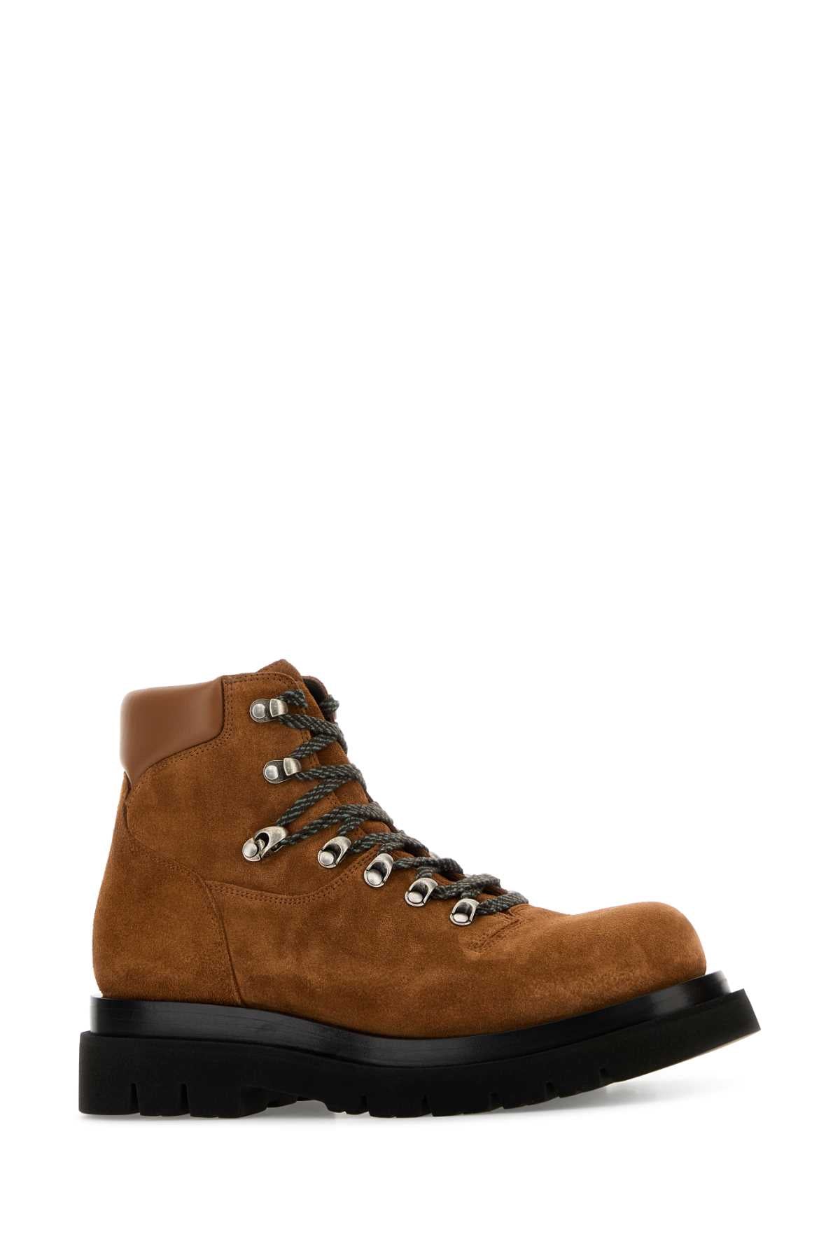 LUG_ANKLE_BOOT_BOSTON_CRUST_CA_843774V4QN2_7665_Image_2
