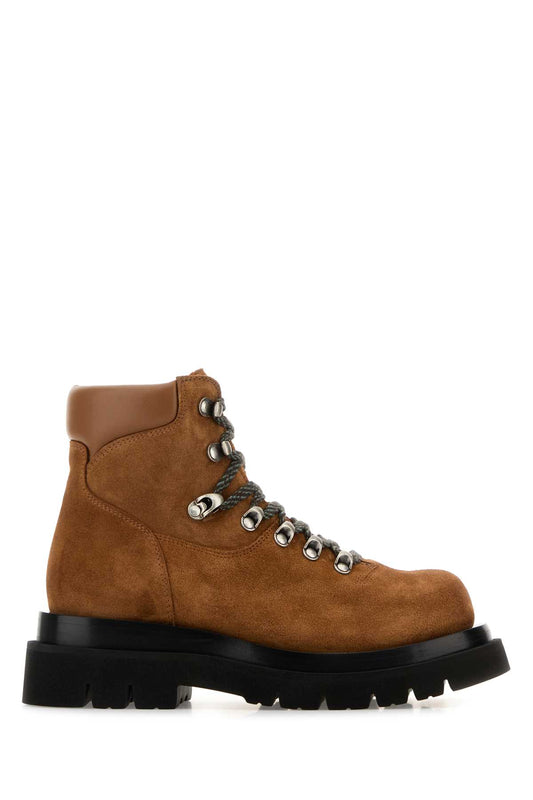 LUG_BOOT_BOSTON_CRUST_CALFNAP_843955V4QN2_7665_Image_1